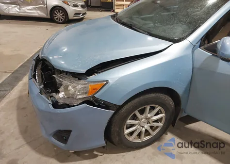 2014 Toyota Camry Le z USA, uszkodzony, nr VIN 4T1BF1FK9EU761403